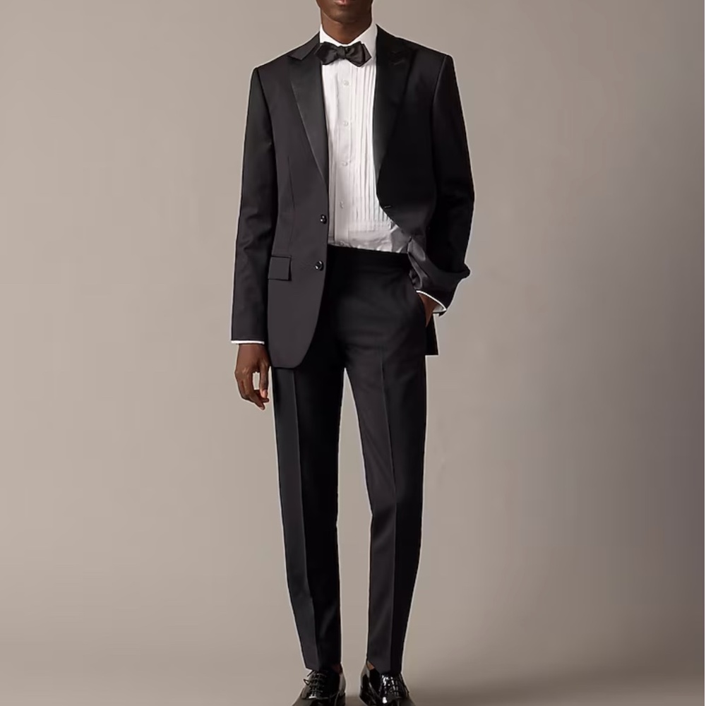 J.CREW "Ludlow" Black Slim-Fit Tuxedo 2-Piece in Italian Wool 38R / 34W 32L